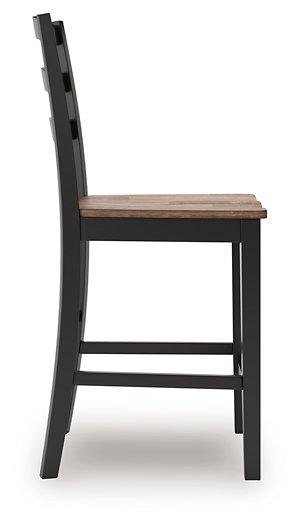 Wildenauer Counter Height Barstool - Zara Furniture (Kissimmee,FL)