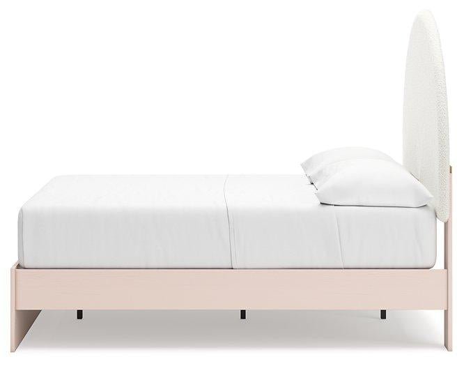 Wistenpine Upholstered Bed - Zara Furniture (Kissimmee,FL)