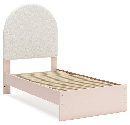 Wistenpine Upholstered Bed - Zara Furniture (Kissimmee,FL)