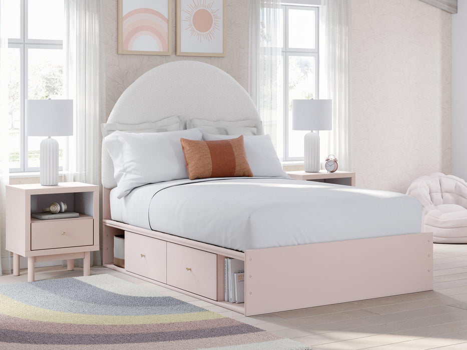 Wistenpine Upholstered Bed with Storage - Zara Furniture (Kissimmee,FL)