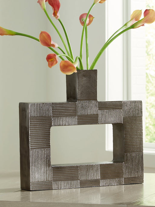 Wrengrove Vase - Zara Furniture (Kissimmee,FL)